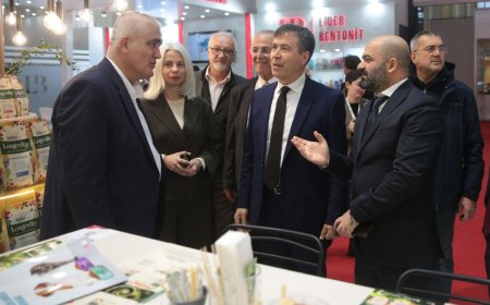Pet İzmir 2026 kapılarını açtı: Küresel pet sektörü İzmir’de