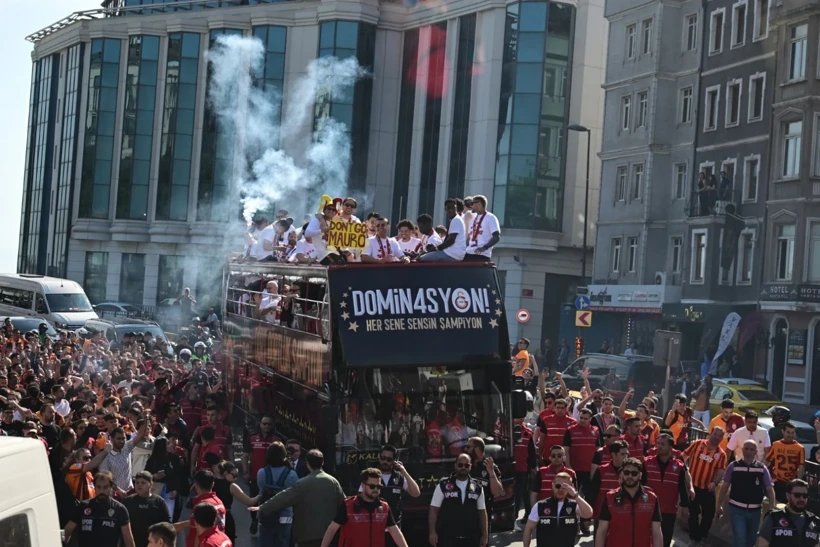 Galatasaray şampiyonluk turuyla RAMS Park’a ulaştı