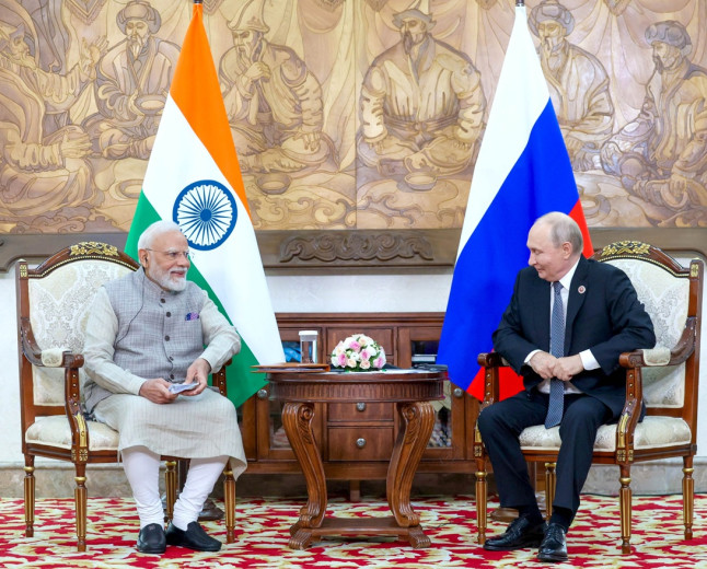 Modi’nin Putin’e barış çağrısı: Hindistan savaş dengesini değiştirir mi?