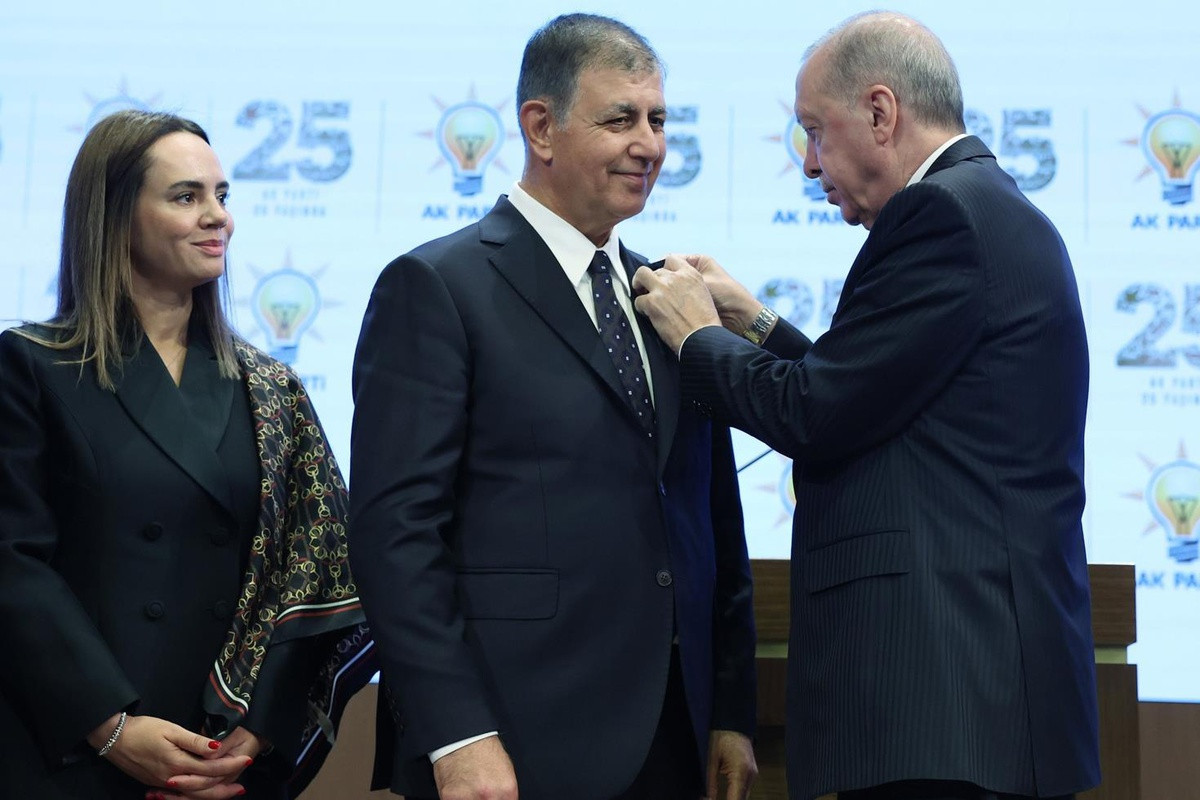 Cemil Tugay’dan adaylık açıklaması: Önceliğim İzmir’e hizmet etmek
