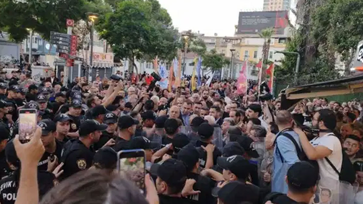 YENİ Parti İzmir’de buluşma çağrısı yaptı: Adres Cumhuriyet Meydanı