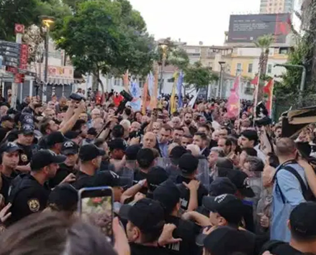 YENİ Parti İzmir’de buluşma çağrısı yaptı: Adres Cumhuriyet Meydanı